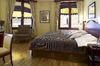 Home Hotel Kung Oscar Trollhättan